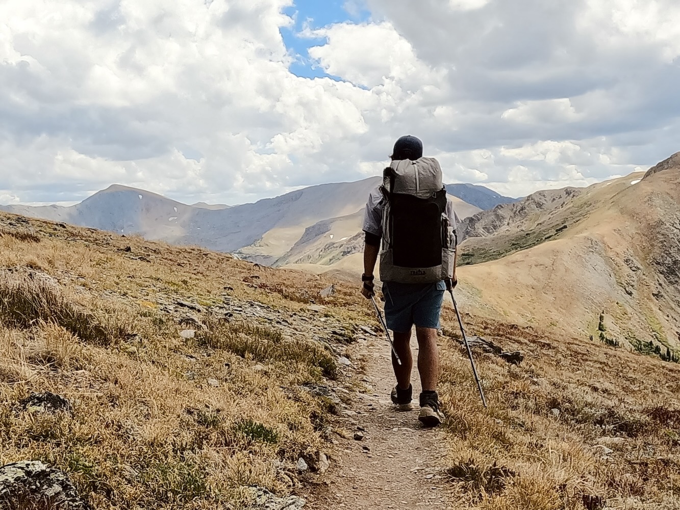 TRAILS | LONG DISTANCE HIKER